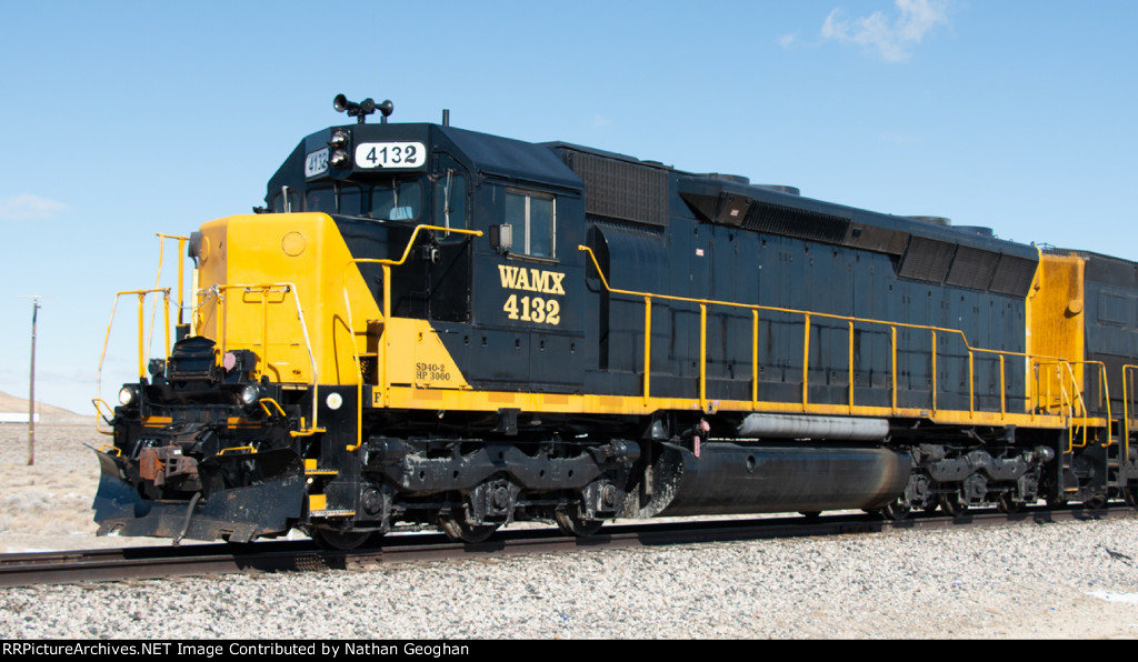 WAMX SD40M-2 4132